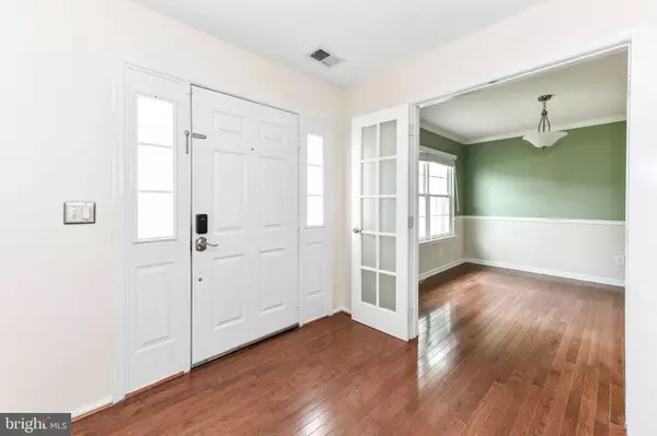 Manassas, VA 20110,10135 FOREST HILL CIR