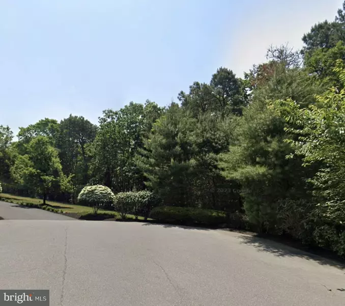 205 BLUE HERON CT, Voorhees, NJ 08043