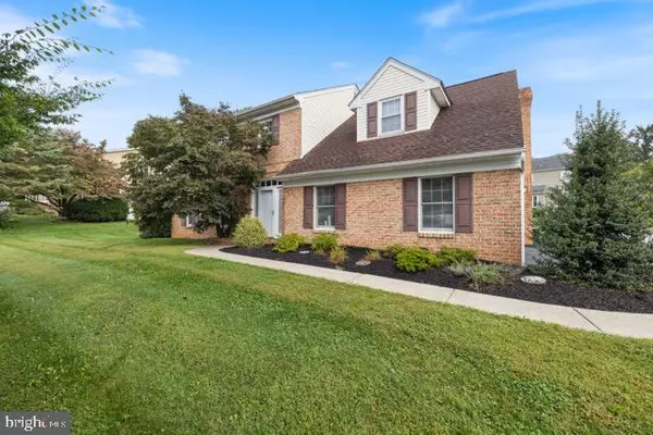 Macungie, PA 18062,5175 MEADOWVIEW DR