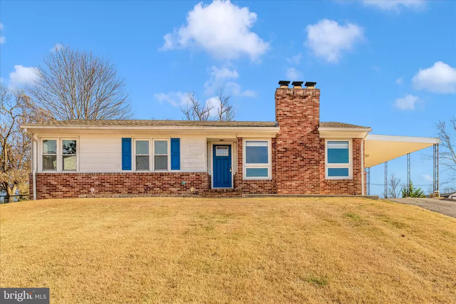 27 LEHIGH AVE, Hagerstown, MD 21742