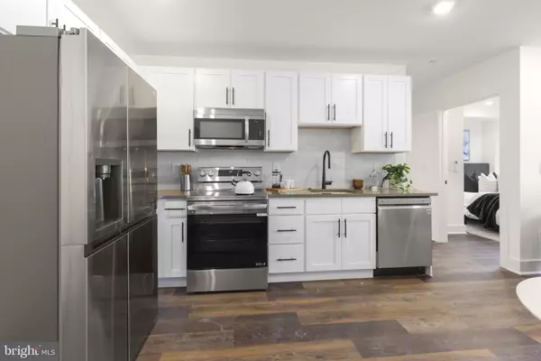 Philadelphia, PA 19128,7037 RIDGE AVE #105