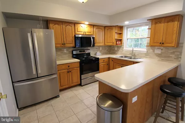 Philadelphia, PA 19128,7923-31 RIDGE AVE #38