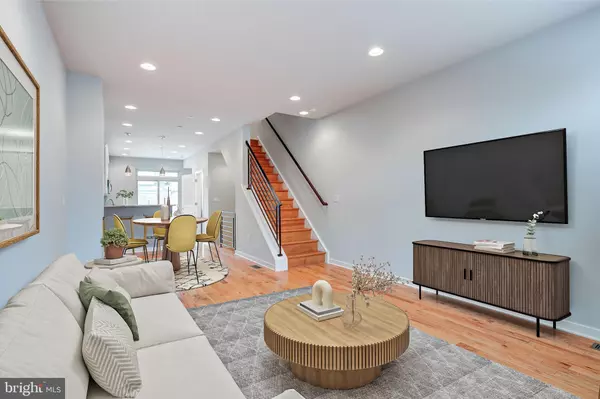 Philadelphia, PA 19146,2530 MANTON ST