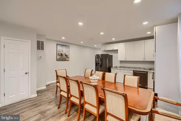 Capitol Heights, MD 20743,17 TUNIC AVE