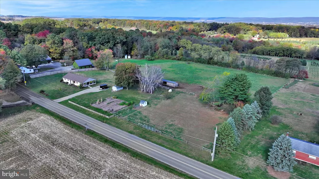 175 STRACK DR, Myerstown, PA 17067