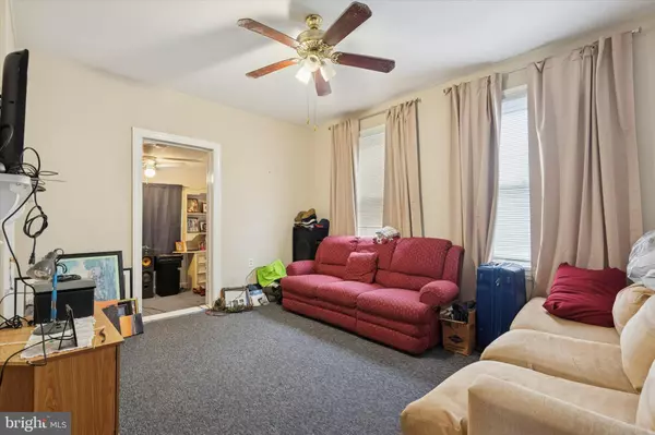 Bryn Mawr, PA 19010,27 S MERION AVE