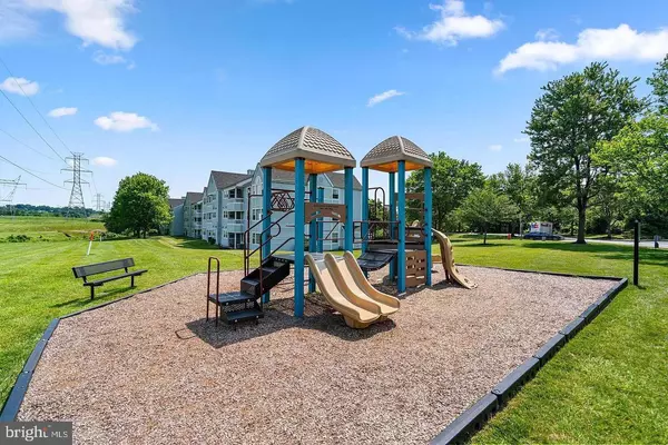 Ellicott City, MD 21043,8571 FALLS RUN RD #E