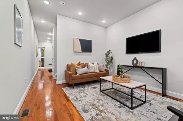 Baltimore, MD 21217,2103 MCCULLOH ST