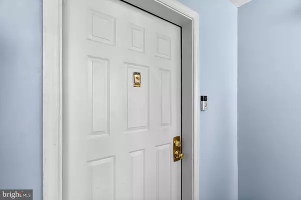 Ellicott City, MD 21043,8571 FALLS RUN RD #C