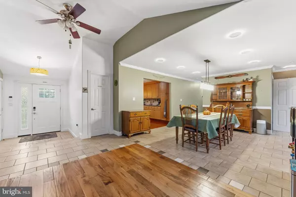 Robbinsville, NJ 08691,332 GORDON RD