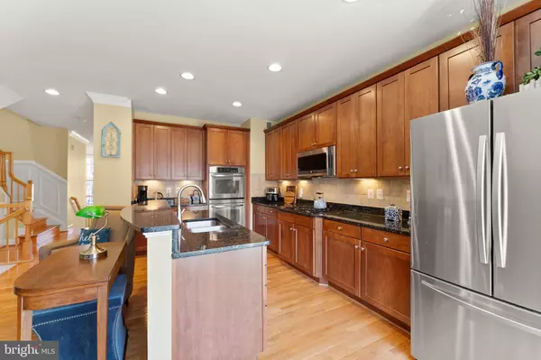 Fairfax, VA 22030,12237 WATER ELM LN