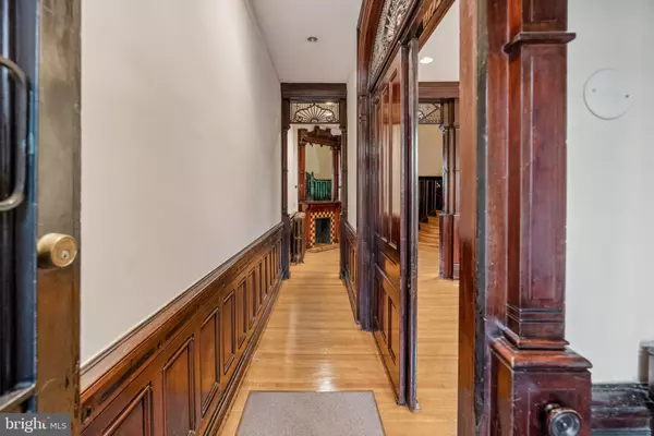 Washington, DC 20009,2012 R ST NW