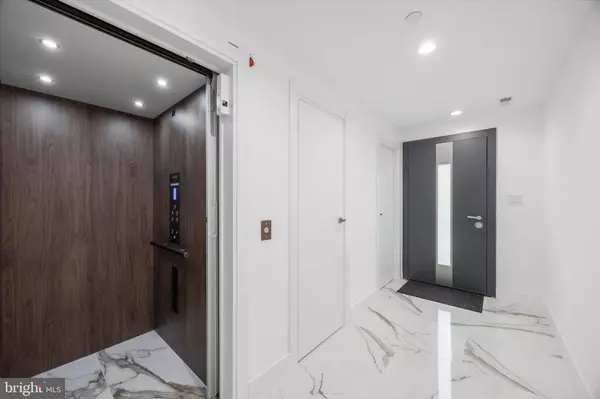 Philadelphia, PA 19145,1843 HARTRANFT ST #A103