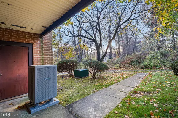 Wilmington, DE 19808,5034 W BRIGANTINE CT #5034