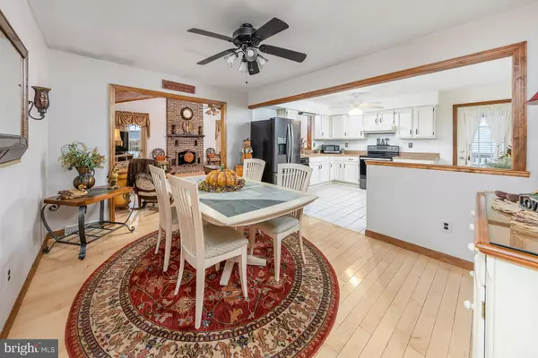 Gibbstown, NJ 08027,752 DUNCAN AVE