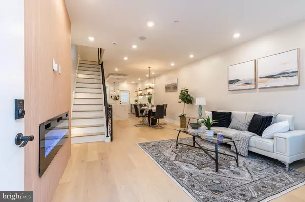 Philadelphia, PA 19147,514 MANTON ST