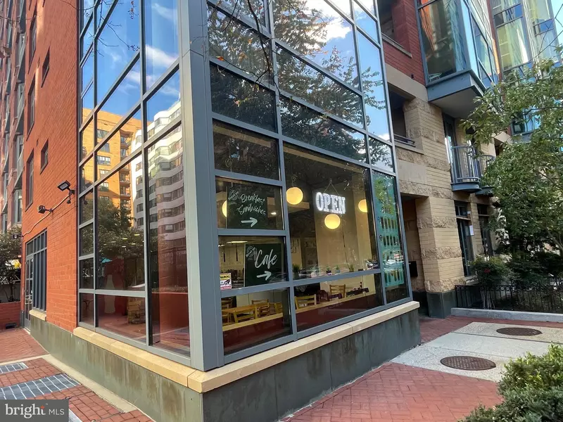 1117 10TH ST NW #C-2, Washington, DC 20001