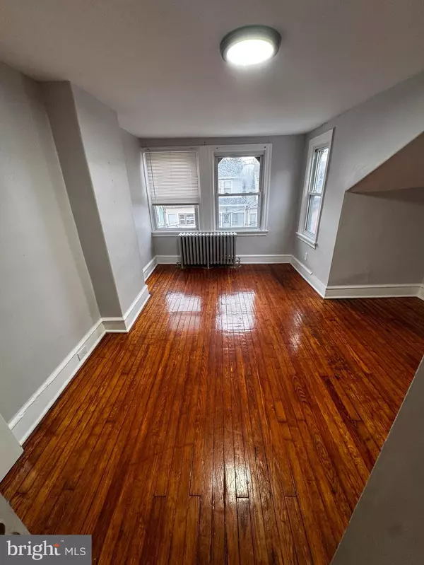 Collingswood, NJ 08108,17 BELLEVUE TER