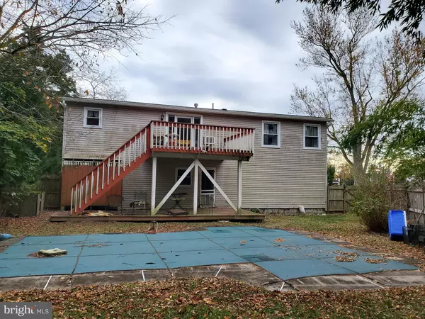 Manahawkin, NJ 08050,76 BEACH AVENUE