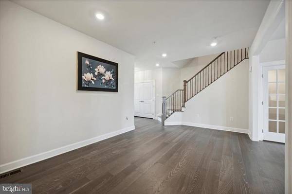 Exton, PA 19341,325 PIPER LN