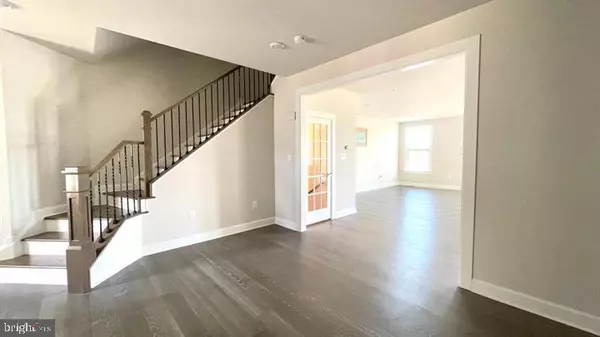 Exton, PA 19341,325 PIPER LN