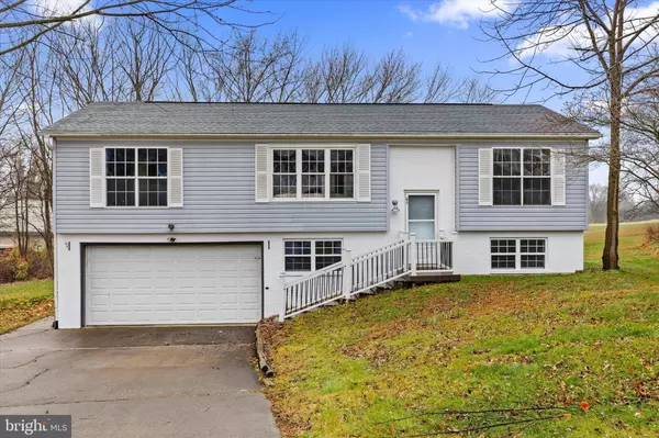 45 CAMBRIDGE CIR, Liverpool, PA 17045