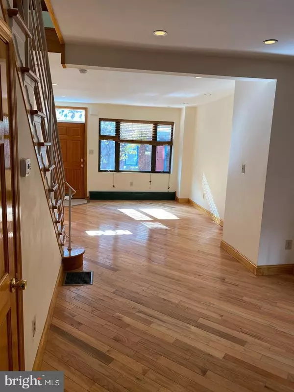 Philadelphia, PA 19130,2443 OLIVE ST