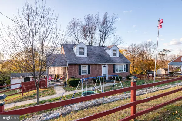 42 ADAMS ST, Reading, PA 19608