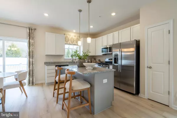 Millville, NJ 08332,36 WHITAKER CT