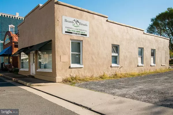 Broadway, VA 22815,137 N NORTH MAIN ST