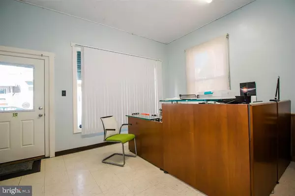 Broadway, VA 22815,137 N NORTH MAIN ST