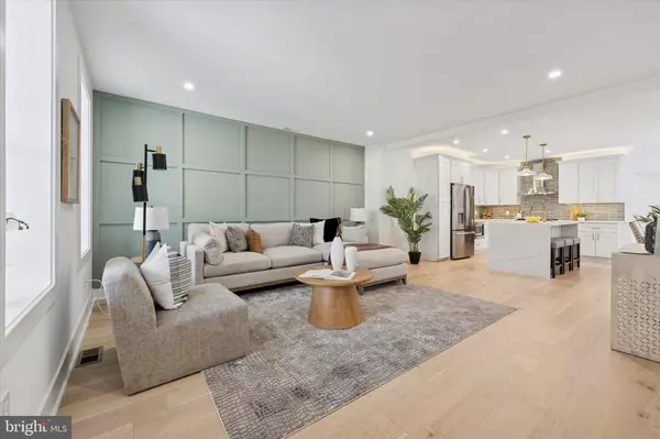 Philadelphia, PA 19128,409 MARTIN ST