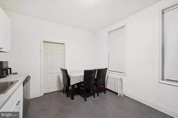 Philadelphia, PA 19139,6105 LOCUST ST