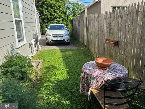 Doylestown, PA 18901,177 MARY ST