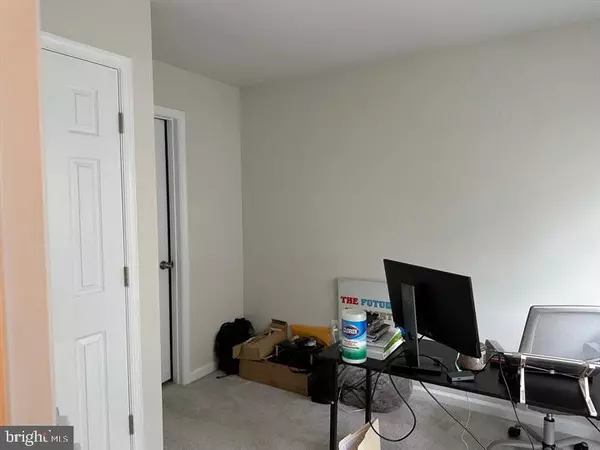 Beltsville, MD 20705,7118 ROWLOCK ALY