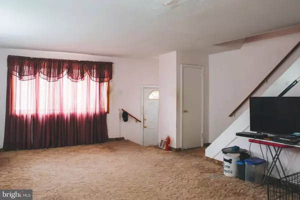 Philadelphia, PA 19154,3707 ACADEMY RD