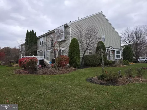 Marlton, NJ 08053,32 HEARTHSTONE LN