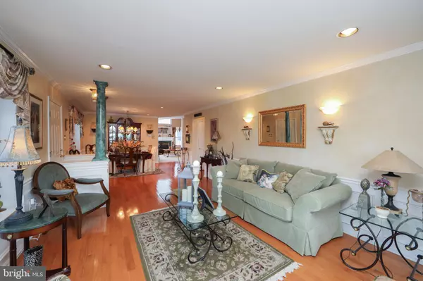 Marlton, NJ 08053,32 HEARTHSTONE LN