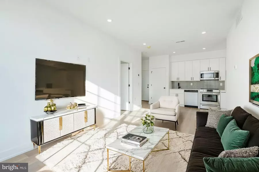 2002 FRANKFORD AVE #2F, Philadelphia, PA 19125