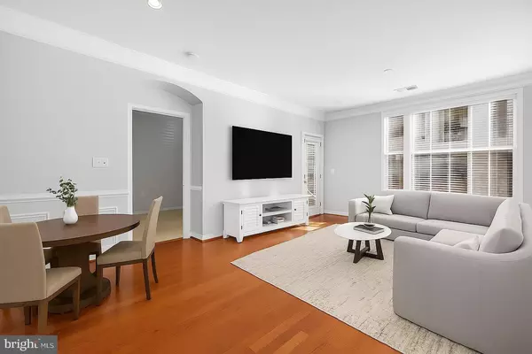 7 GRANITE PL #215, Gaithersburg, MD 20878