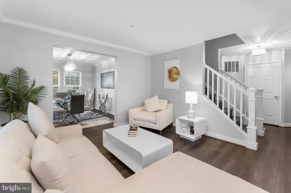 Clinton, MD 20735,10106 GOLDFINCH CT