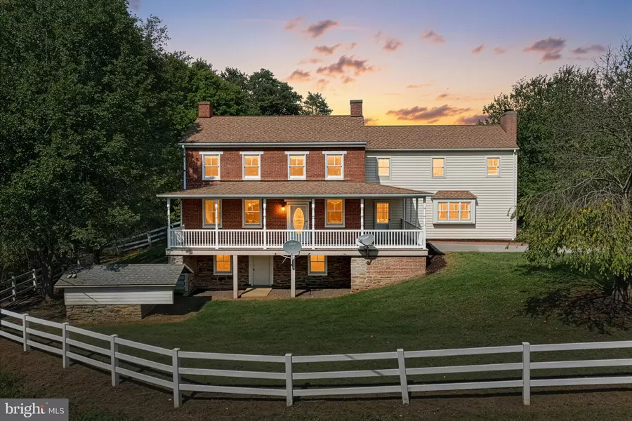 8219 LEHMAN RD, Dallastown, PA 17313