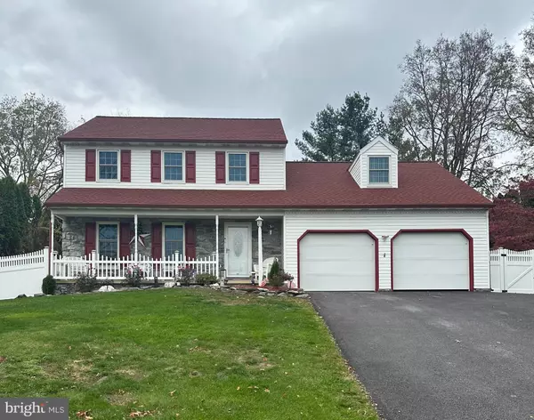 1707 CROSSFIELD DR, Lancaster, PA 17603