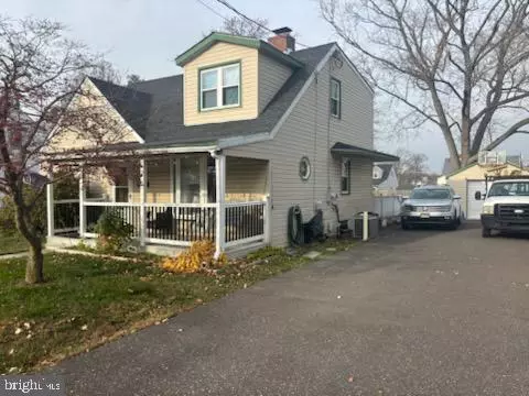 Barrington, NJ 08007,133 W GLOUCESTER PIKE