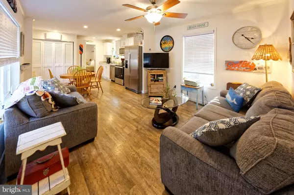 Rehoboth Beach, DE 19971,20061 ATLANTIC AVE