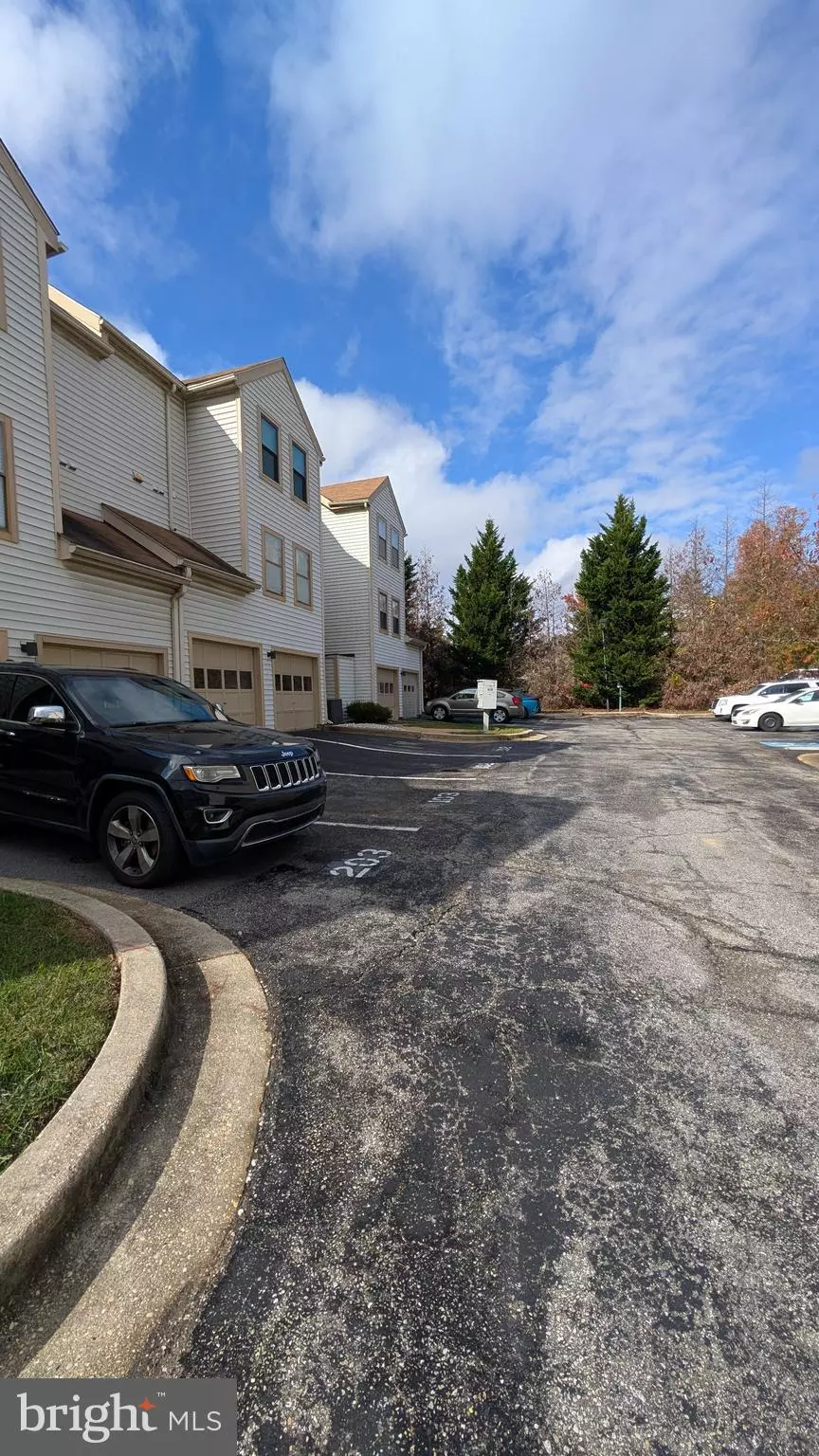 Silver Spring, MD 20904,13402 SHADY KNOLL DR #13402