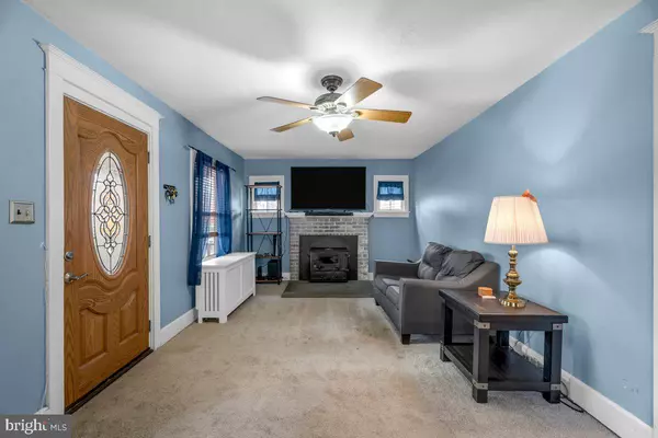 Woodbury, NJ 08096,70 CRESCENT AVE