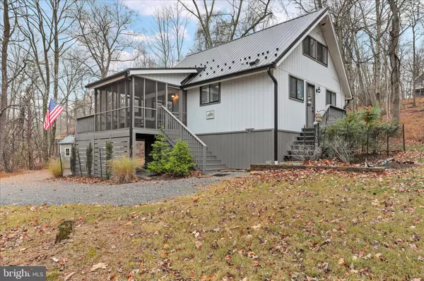 104 BLIZZARD LN, Hedgesville, WV 25427