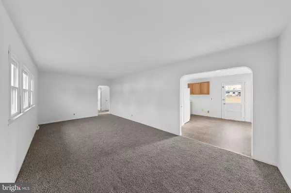 Dover, DE 19901,68 SAXTON RD