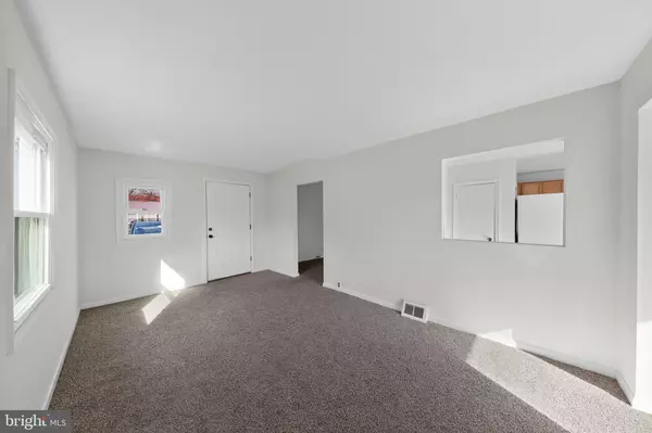 Dover, DE 19901,68 SAXTON RD